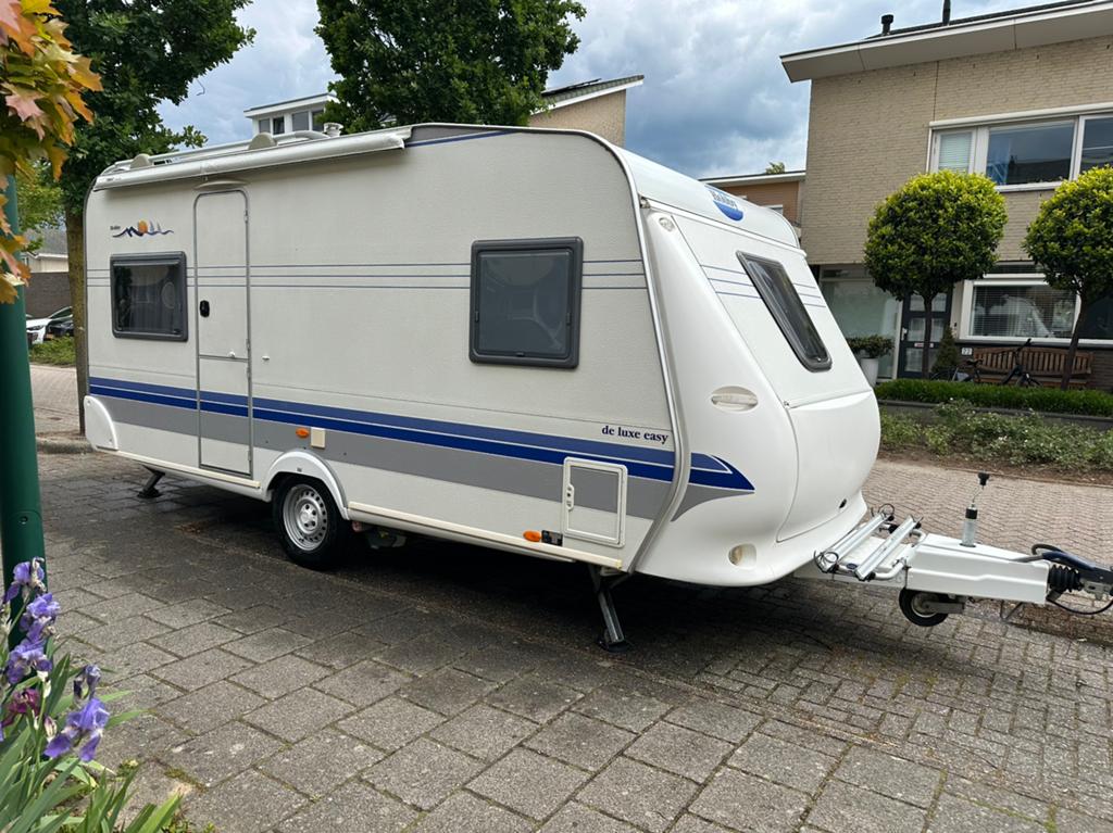 Hobby de Luxe Easy 460 UFe, Omvormbare zithoek, Rondzit, Hobby, Particulier