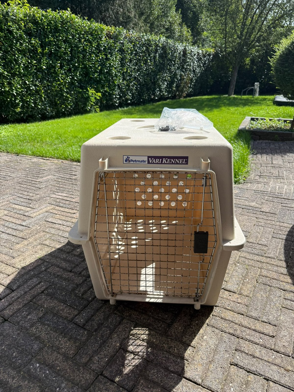 Grote stevige kunststof hondenbench, Petmate Vari Kennel, Dieren en Toebehoren, Ophalen, Gebruikt