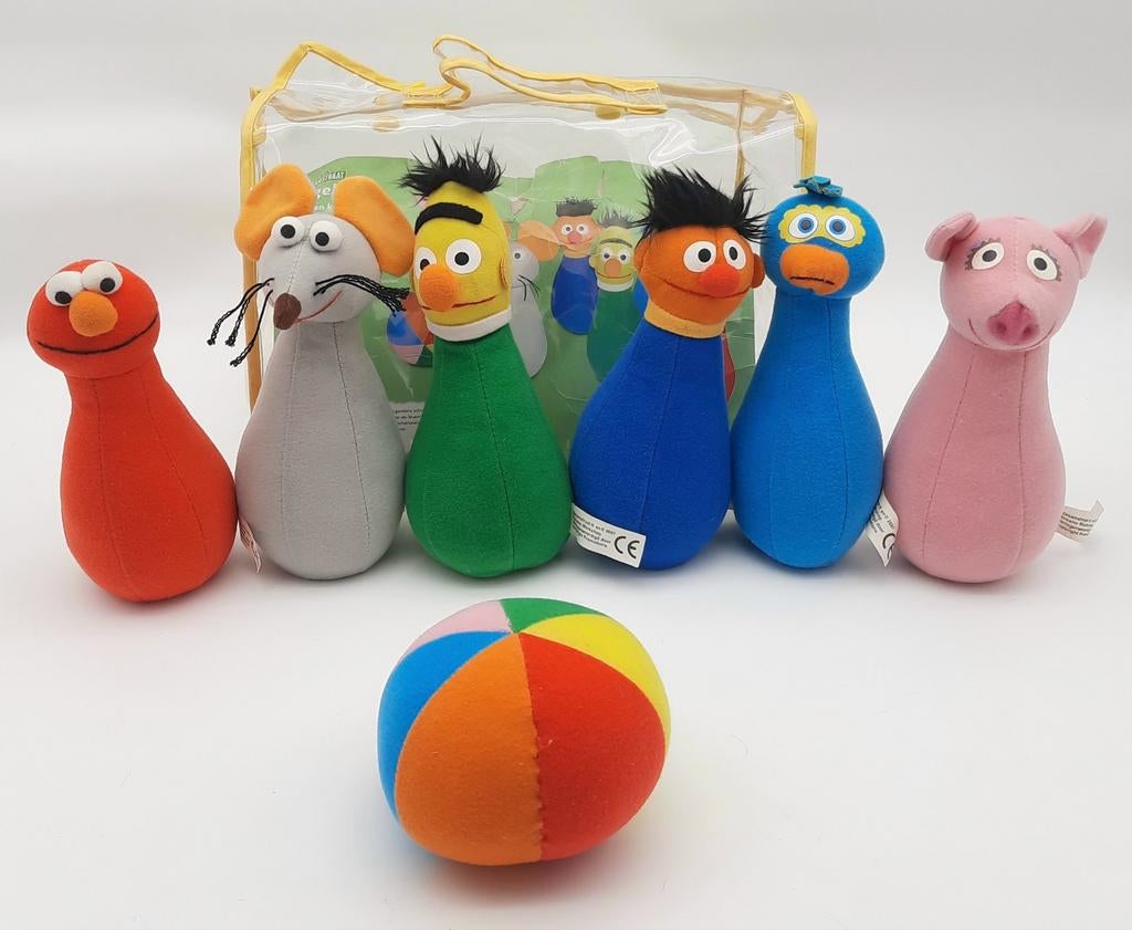 Sesamstraat knuffel bowling set compleet uit 2007, Kinderen en Baby's, Speelgoed | Knuffels en Pluche, Ophalen of Verzenden, Gebruikt