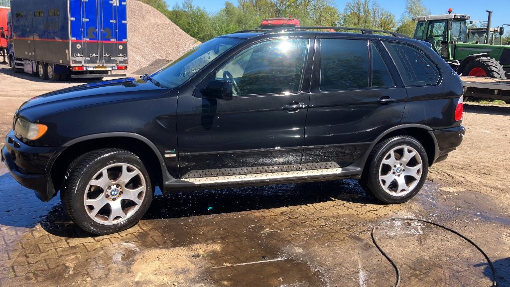 BMW X5 3.0 I AUT 2003 Zwart, Auto's, BMW, Particulier, X5, Benzine, G, SUV of Terreinwagen, Automaat, Origineel Nederlands, Zwart