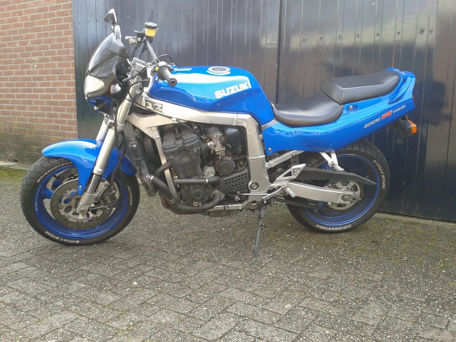Te koop, Suzuki GSXR 750