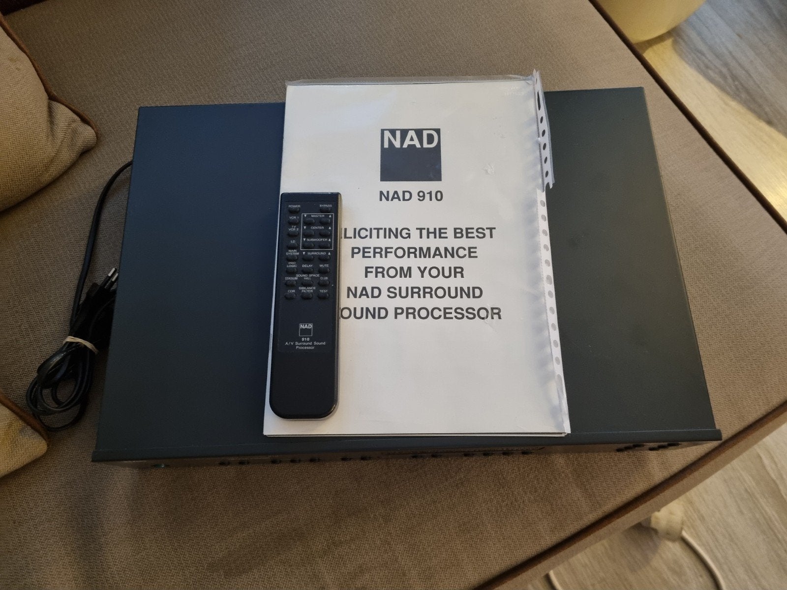 NAD A/V Surround Sound Processor 910, Overige merken, Ophalen of Verzenden, Minder dan 60 watt, Gebruikt