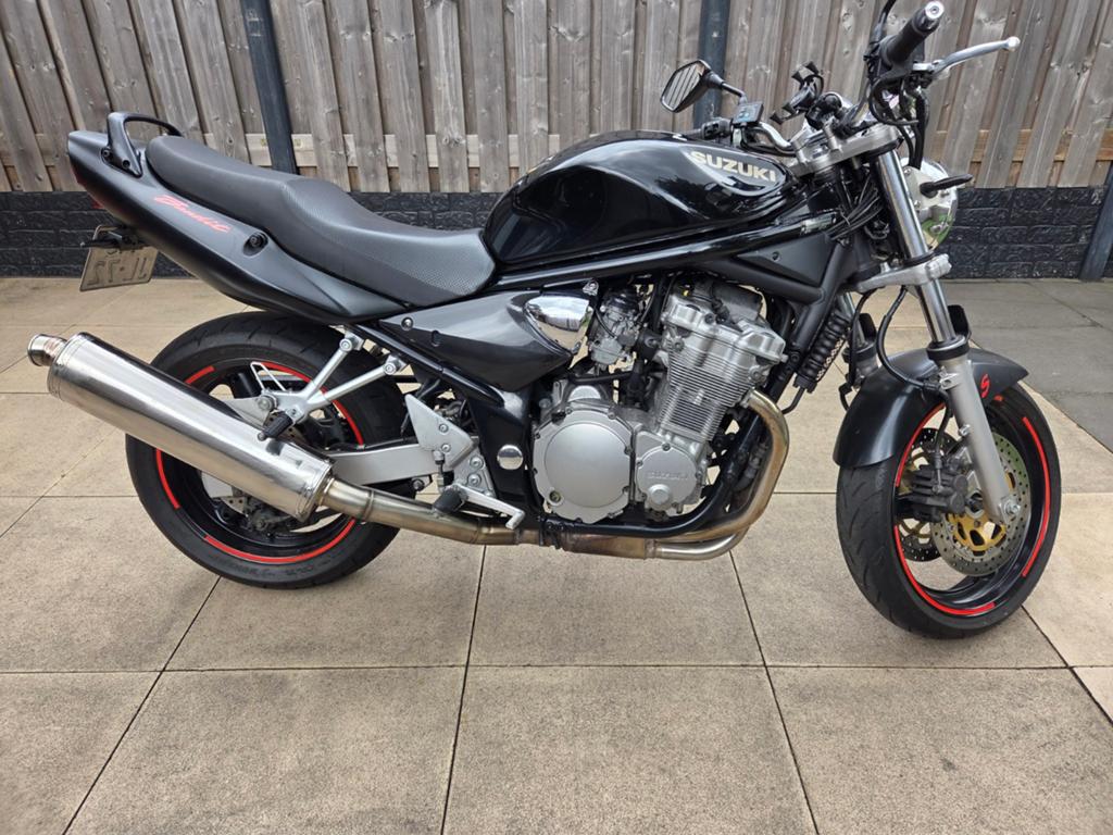 Suzuki Bandit 600, Particulier, Toermotor