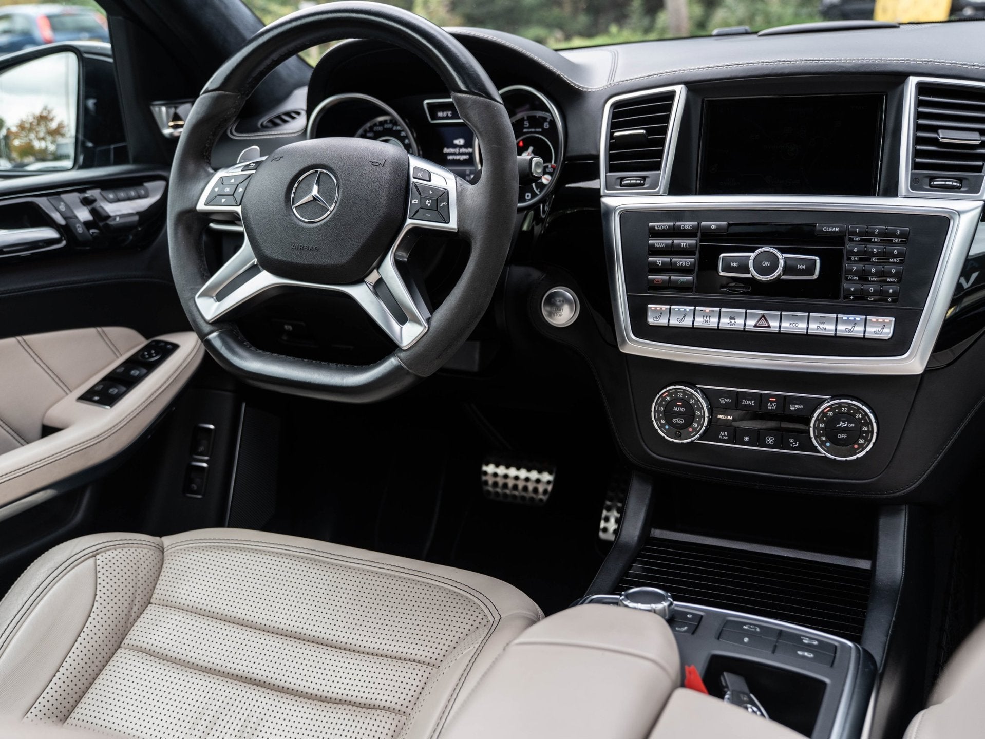 Mercedes-Benz GL-klasse AMG 63 | FULL OPTION | VOL DEALER ON, Auto's, 7 stoelen, Leder, Vierwielaandrijving, 2480 kg