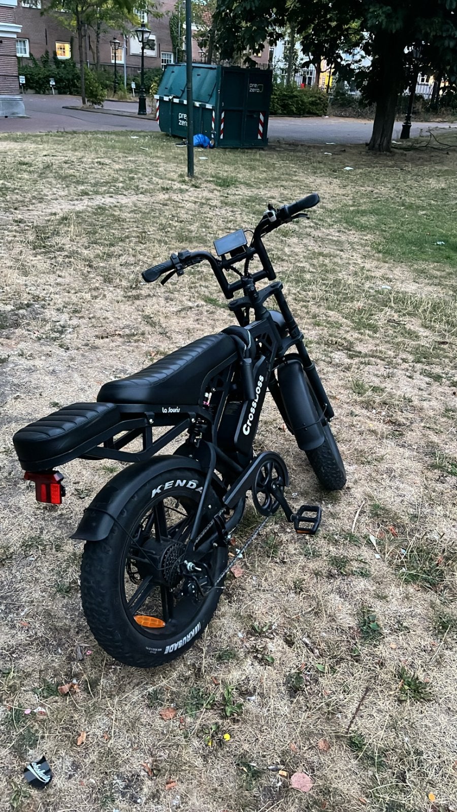 V20 Fatbike - Zo goed als nieuw, Zo goed als nieuw, Minder dan 47 cm, 50 km per accu of meer, Ophalen