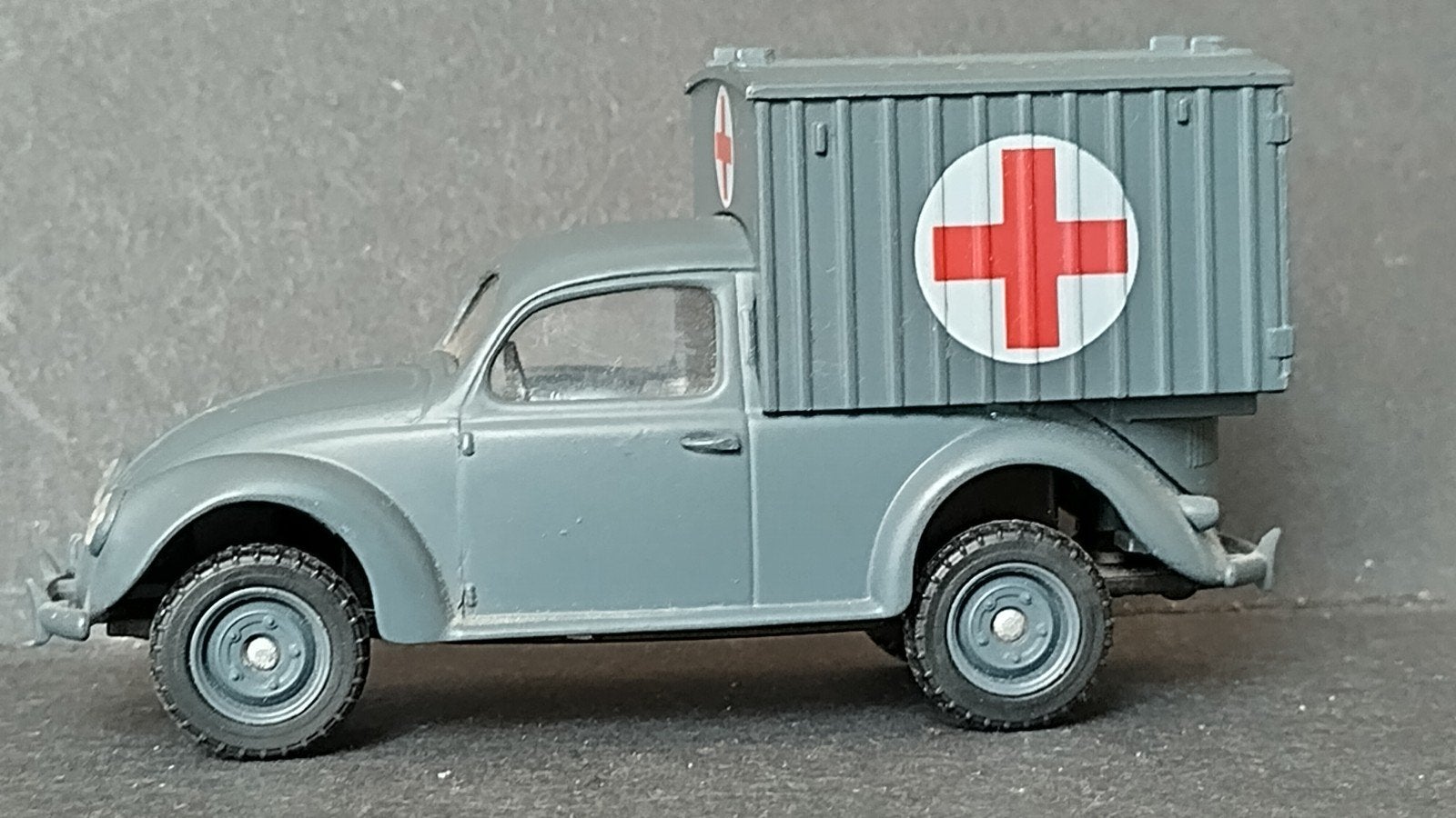 Volkswagen Vw typ 83 Ambulance 1:43 Vitesse Pol, Overige merken, Auto, Verzenden, .