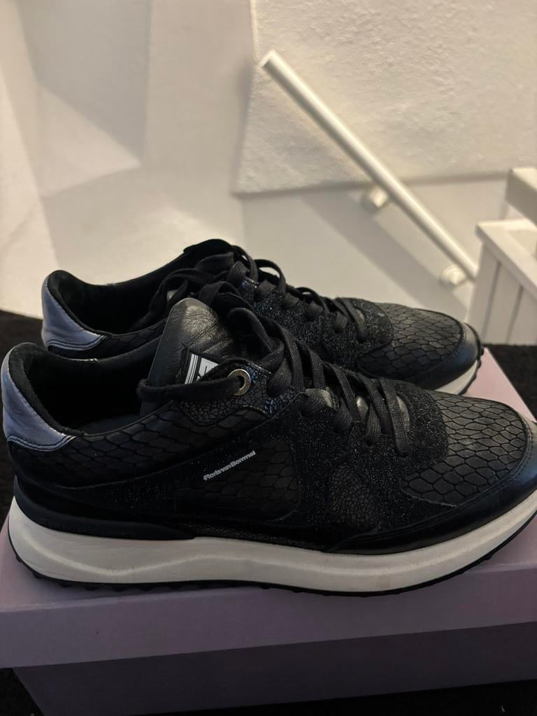Mooie dames leren Floris van Bommel sneakers maat 40, Ophalen of Verzenden, Zo goed als nieuw, Zwart, Sneakers of Gympen