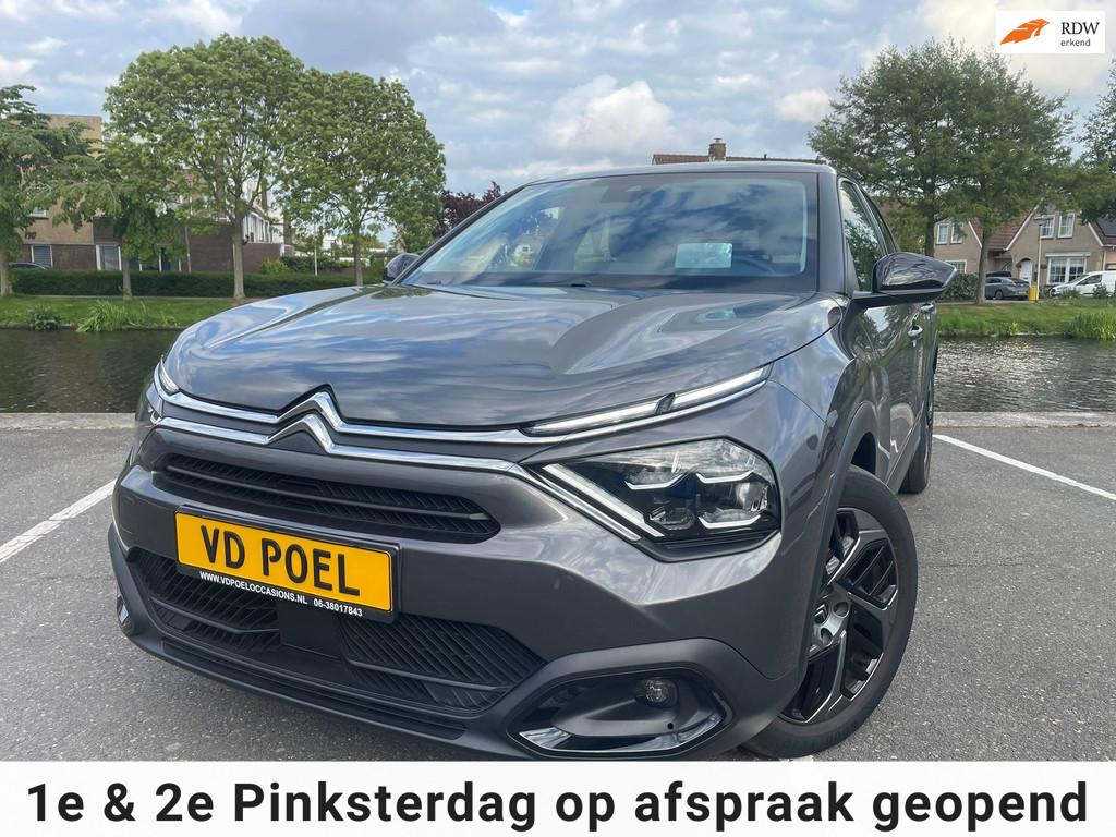 Citroen C4 1.2 Puretech Shine 130pk HOGE INSTAP NAVI CAMERA, Voorwielaandrijving, Gebruikt, 1199 cc, Leder en Stof