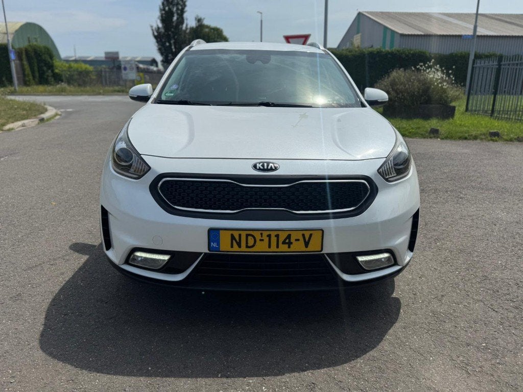 Kia Niro 1.6 GDi Hybrid   3 en 6 MAANDEN GARANTIE!!!, 1580 cc, Wit, Origineel Nederlands, 26 km/l