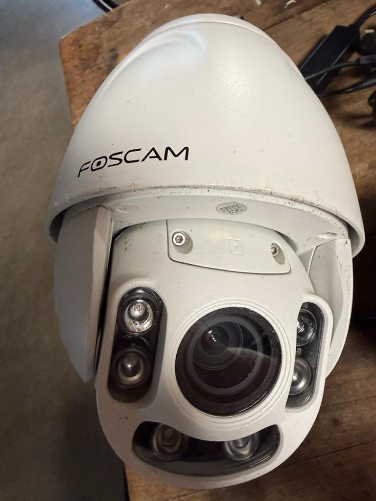 Foscam FI9928P HD Draadloze PTZ Dome IP Camera, Ophalen, Gebruikt, Buitencamera