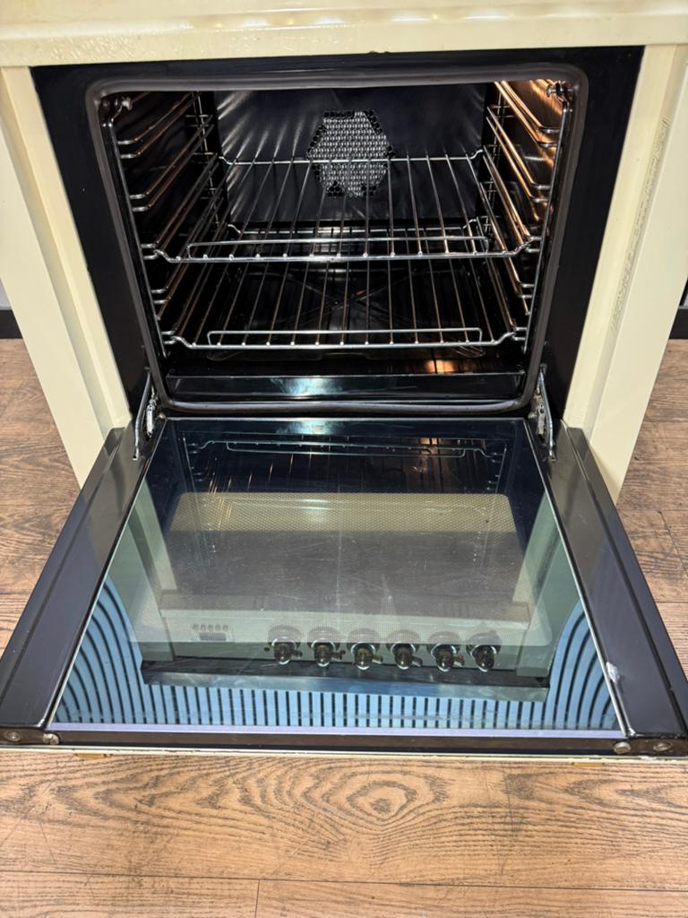 Luxe Boretti Fornuis 4pits met Gasoven creme 70x60 cm, Fornello Esperta, Zo goed als nieuw, Energieklasse A of zuiniger, Gas