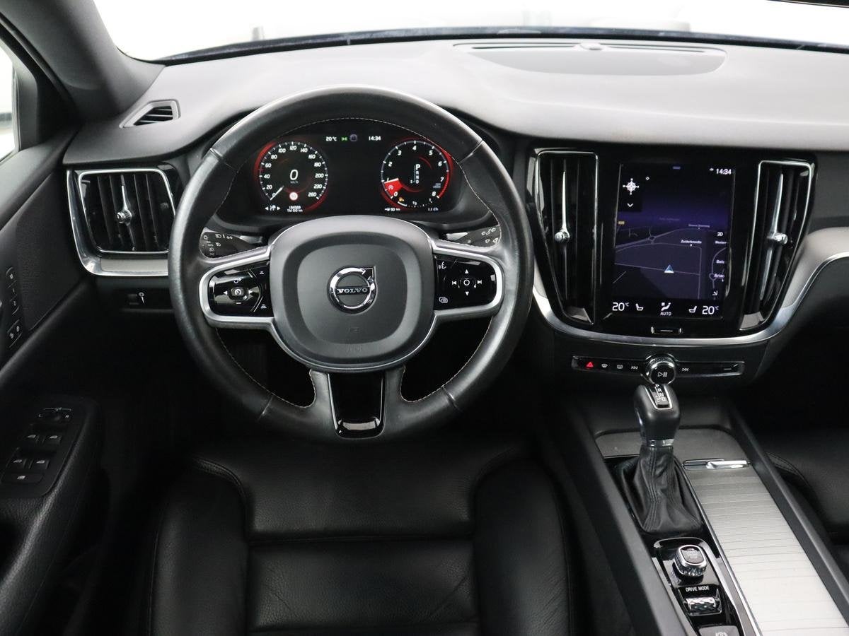 Volvo V60 2.0 T4 Inscription | Leder | Stoelverwarming | Ada, Auto's, Volvo, 15 km/l, Euro 6, 1969 cc, Zwart