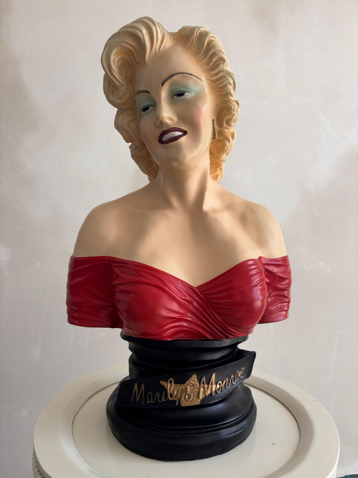 Merilyn Monroe Borstbeeld, Ophalen, Zo goed als nieuw