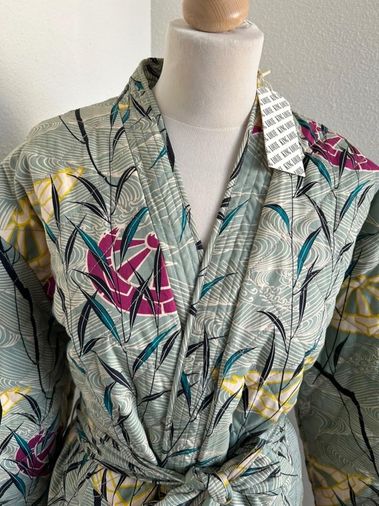 King Louie maat universeel Kimono jacket quilted NIEUW 3115, Maat 42/44 (L), Nieuw, Ophalen of Verzenden, King Louie