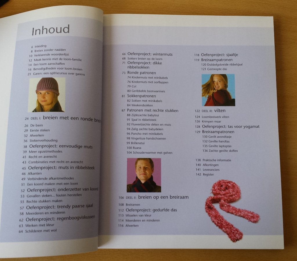 Breien met Breiringen - Isela Phelps - 2013, Hobby en Vrije tijd, Gebruikt, Ophalen of Verzenden, Patroon of Boek, Nvt
