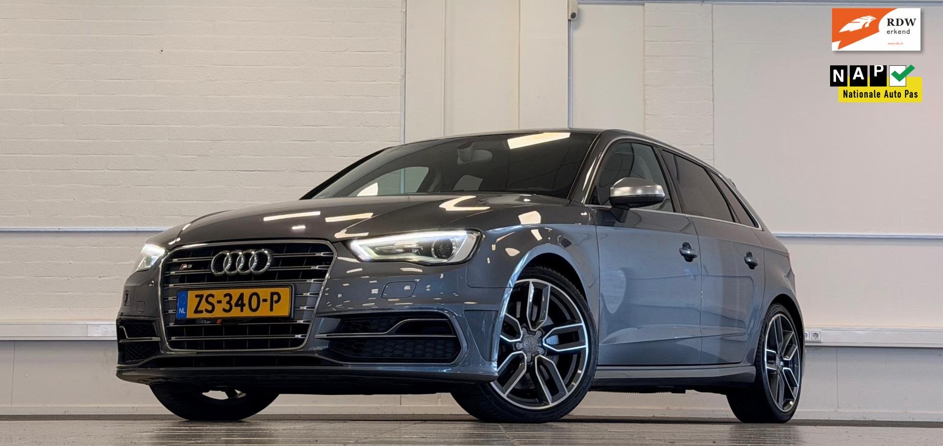 Audi S3 Sportback 2.0 TFSI S3 quattro Pro Line Plus Xenon St, Auto's, S3, Stof, Gebruikt, 4 cilinders