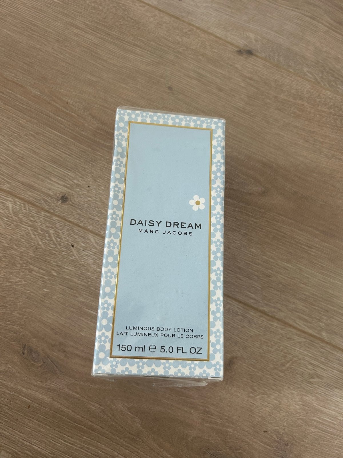 Marc Jacobs Daisy Dream Luminous Body Lotion 150ml, Verzenden, Nieuw, Bodylotion, Crème of Olie