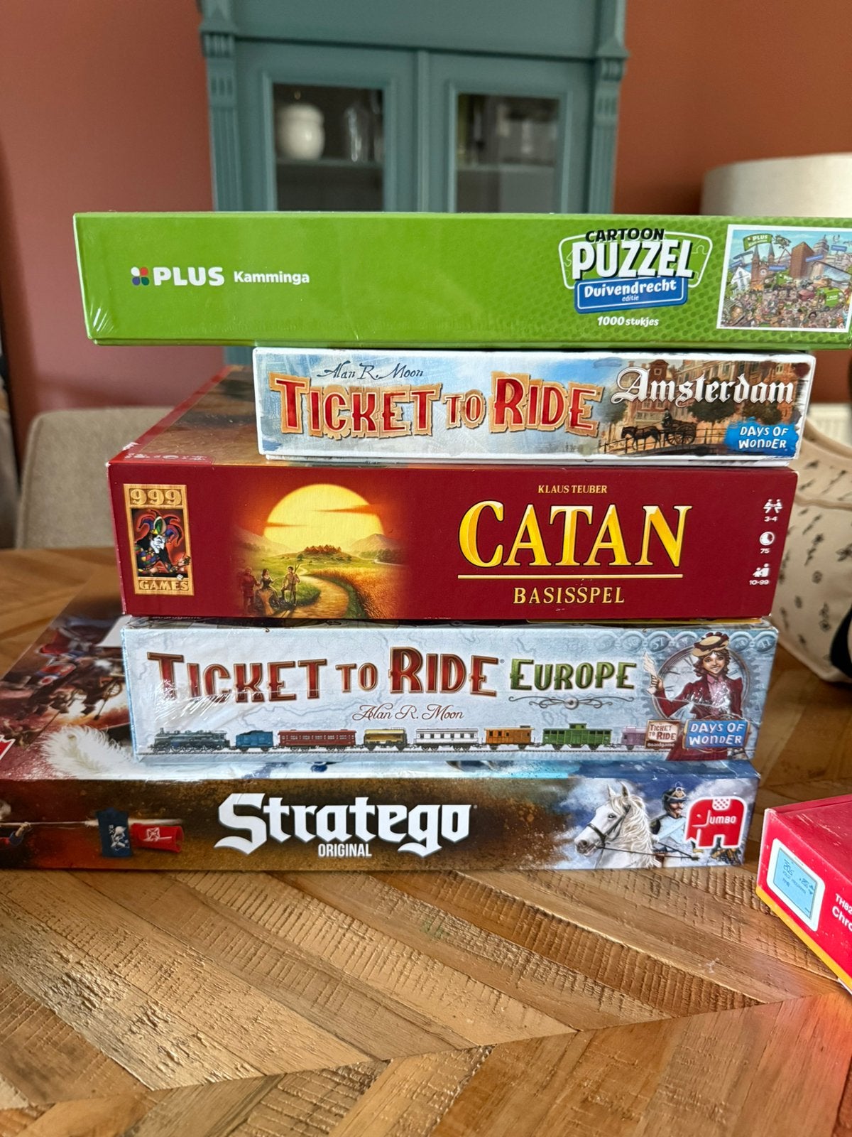 Spellen, Ophalen, Zo goed als nieuw