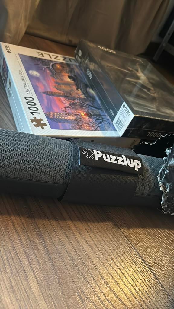 Puzzelmat en puzzelsets, Ophalen, Zo goed als nieuw, Licht