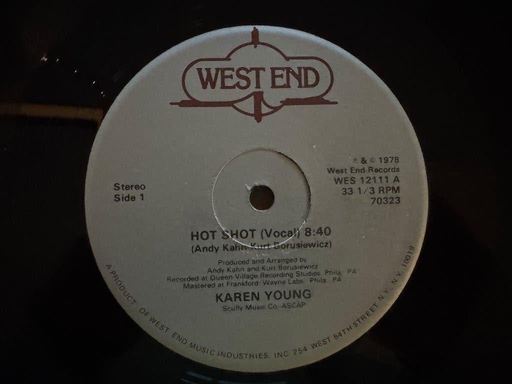 Karen Young - Hot Shot - Vinyl Single 12 inch, Ophalen of Verzenden, Gebruikt, 12 inch