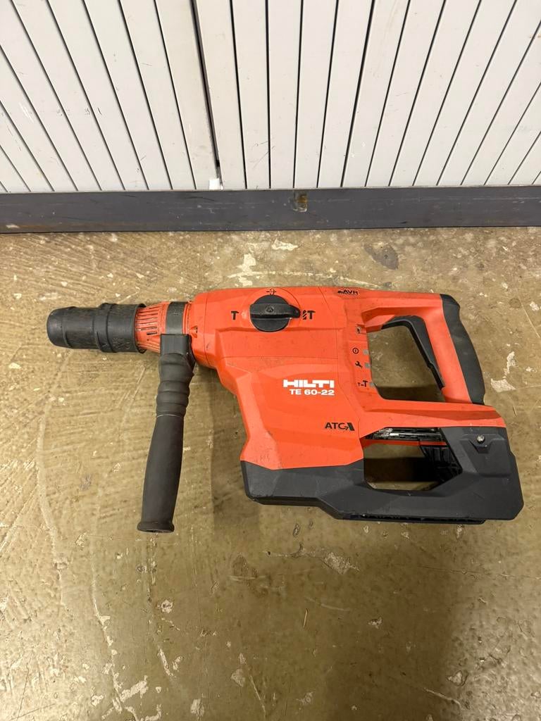 Hilti TE60-22 nuron sds max boor breekhamer, Doe-het-zelf en Verbouw, Gereedschap | Boormachines, Ophalen of Verzenden, Zo goed als nieuw
