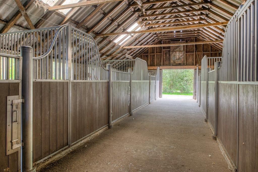 Te koop 3 unieke paardenboxen, Toebehoren, 4 paarden of pony's of meer