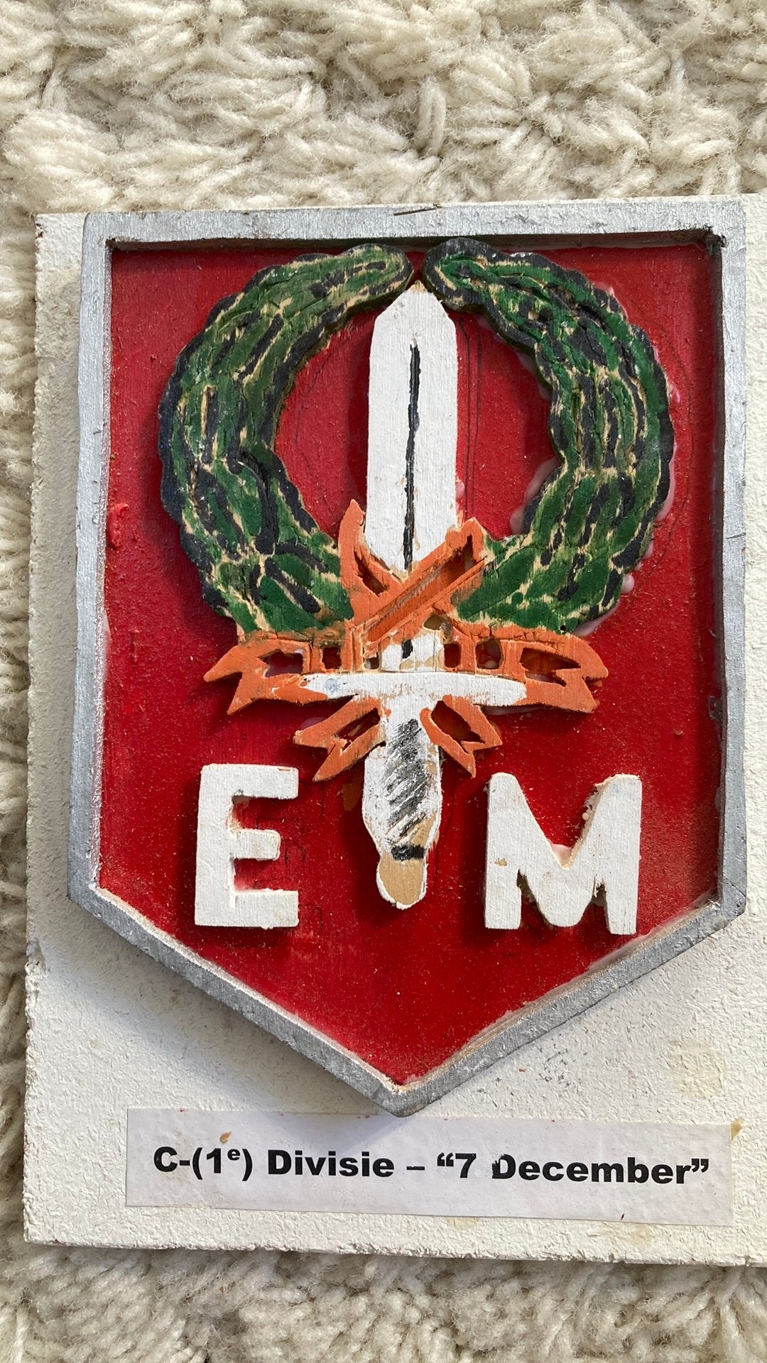 KNIL/KL 7 December Divisie, Verzamelen, Ophalen of Verzenden, Landmacht, Nederland, Embleem of Badge