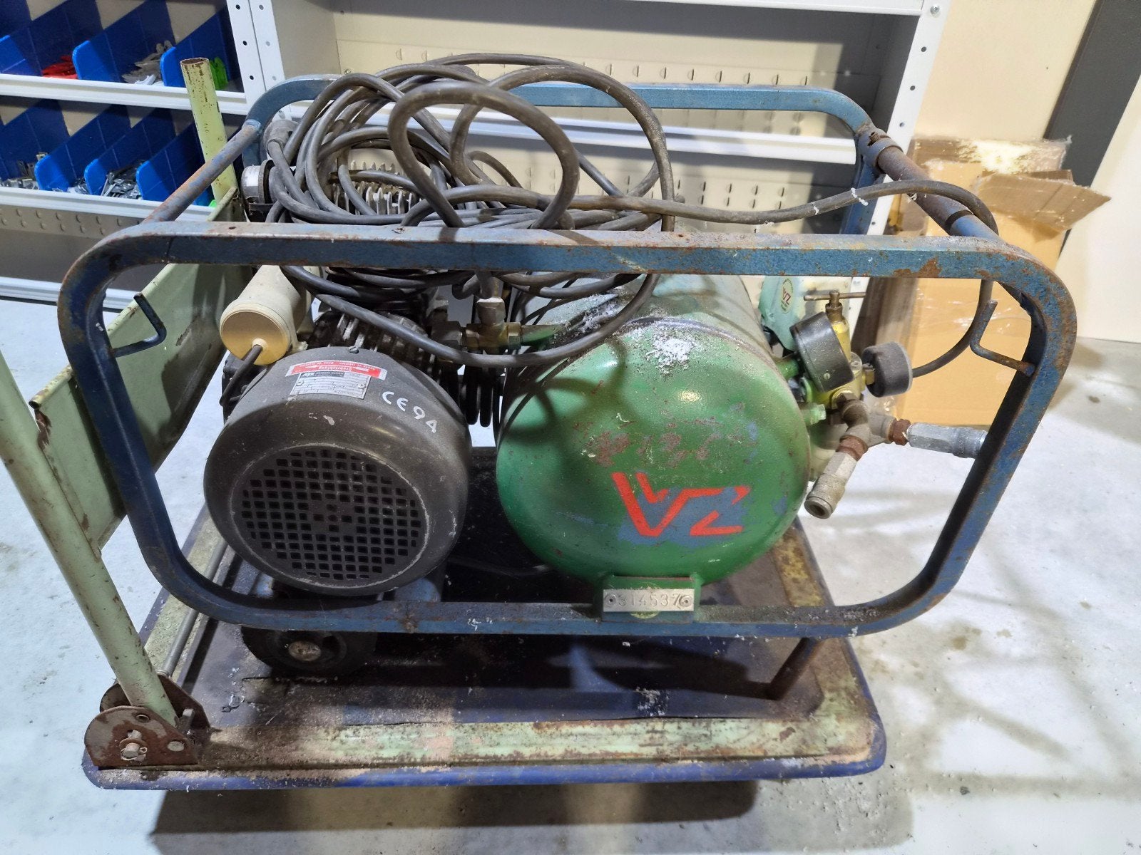 compressor met luchthaspel, Minder dan 25 liter, Ophalen, Minder dan 200 liter/min