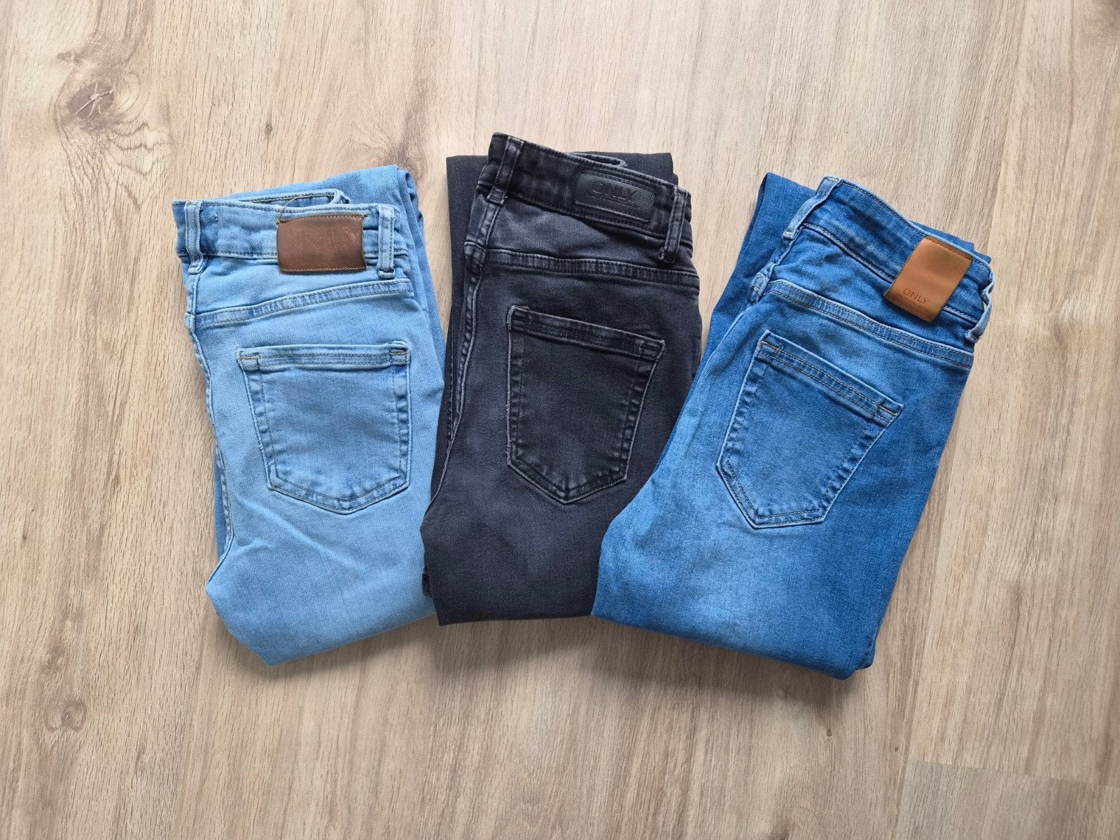 Prachtig pakket flared jeans Only | Dames | Maat S/32 ️❤️, Ophalen of Verzenden, Zo goed als nieuw, Blauw, W27 (confectie 34) of kleiner