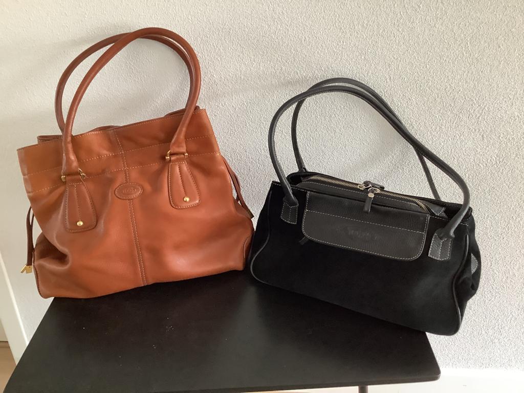 Tod’s Italiaanse leren vintage design tassen, Sieraden, Tassen en Uiterlijk, Tassen | Damestassen, Ophalen of Verzenden, Zo goed als nieuw