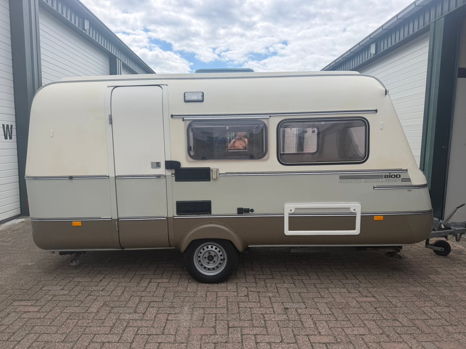 BIOD 400TD. Mooie bohemian/hippie ‘Driekleur’!, Treinzit, 750 - 1000 kg, Particulier, Schokbreker