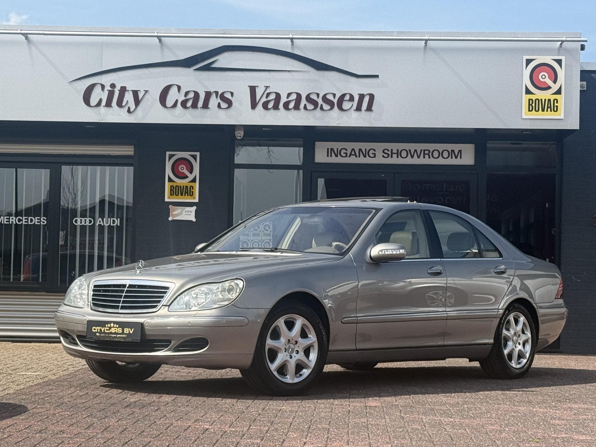 Mercedes-Benz S-Klasse 430 4-Matic automaat v8 youngtimer ap, Automaat, Gebruikt, Bruin, 120 €/maand