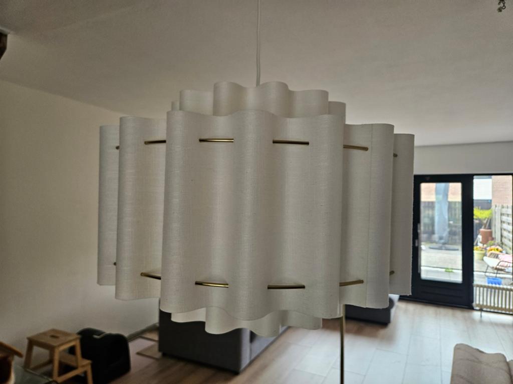 Hanglamp met golvend design (IKEA Stockholm), Huis en Inrichting, Lampen | Hanglampen, Ophalen of Verzenden, Zo goed als nieuw