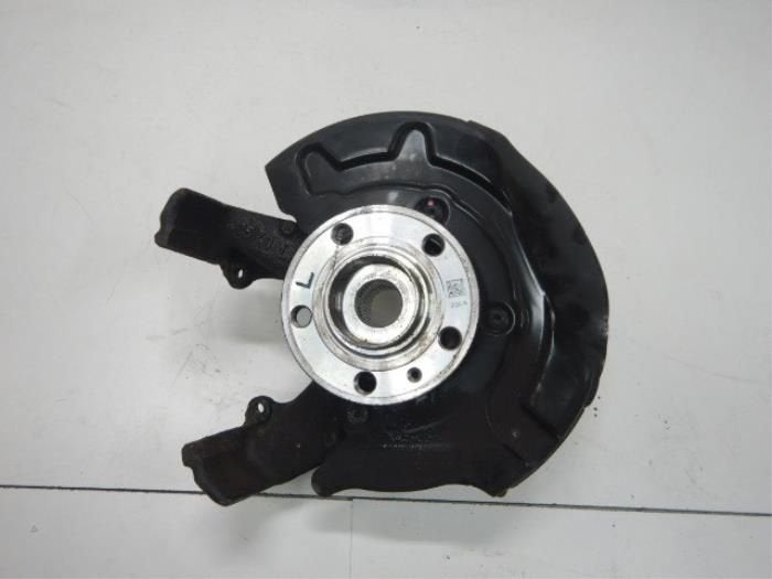 VW Polo 2G Fusee Links-Voor (2Q0407255AD), Ophalen of Verzenden, Gebruikt