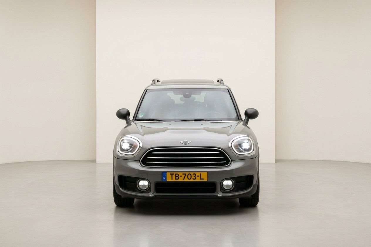Mini Countryman 1.5 One Salt PANO-DAK NL-AUTO NAP!, Voorwielaandrijving, Dealer onderhouden, Gebruikt, Countryman