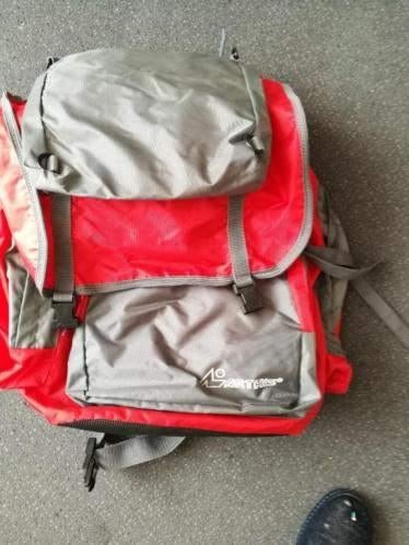 rugzak met veel verschillende vakken, Gebruikt, 25 tot 40 cm, Ophalen of Verzenden, Overige merken
