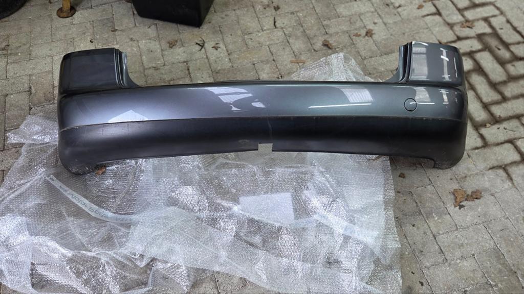 VW Touran achterbumper 2003/2011 - Donkergrijs LD7X, Auto-onderdelen, Ophalen, Gebruikt, Bumper, Volkswagen