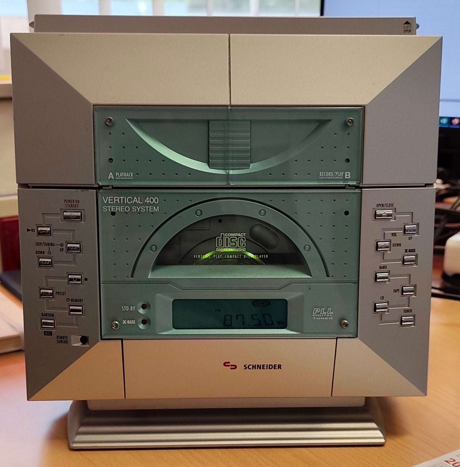 Schneider Vertical 400 Radio CD Cassette Speler, Ophalen of Verzenden
