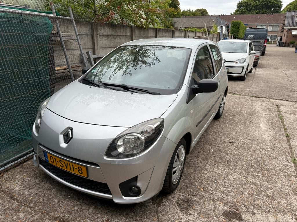 Renault Twingo 1.2 16V 2011 Grijs, Auto's, 839 kg, Twingo, 74 pk, Huisgarantie