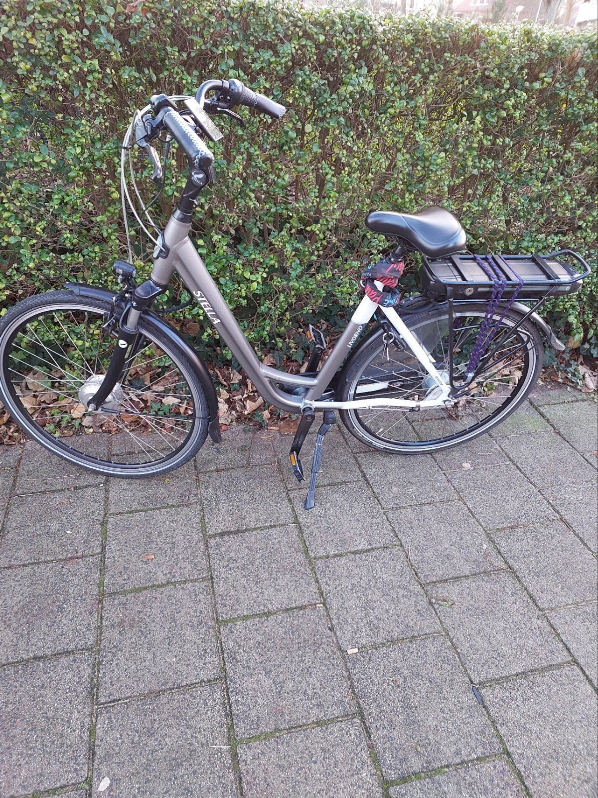 Stella livorno elektrische damesfiets, Fietsen en Brommers, Elektrische fietsen, Gebruikt, 51 tot 55 cm, 50 km per accu of meer