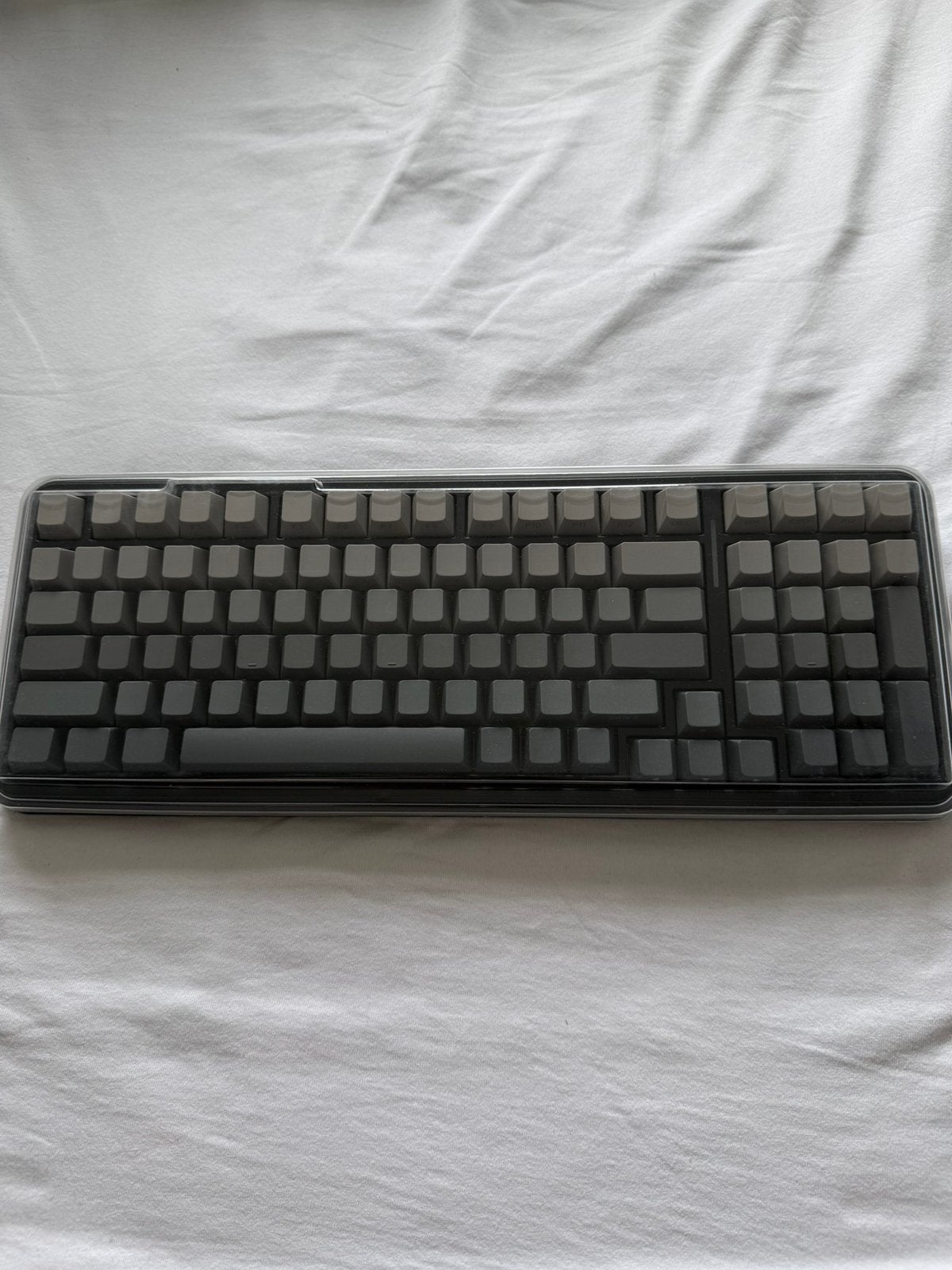MCHOSE K99 wireless keyboard, Ophalen of Verzenden, Zo goed als nieuw, Draadloos, Draadloze ontvanger