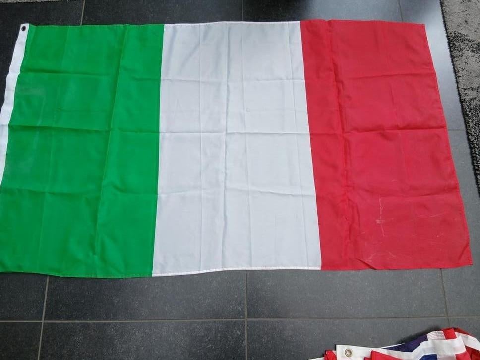 Vlaggen, Italiaanse, Engelse en Ferrari, Diversen, Vlaggen en Wimpels, Ophalen of Verzenden
