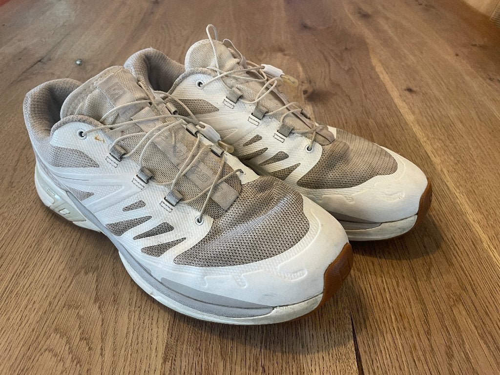 E005 Salomon XT Wings 2 white cream 43 1/3 Wandelschoenen, Ophalen of Verzenden, Gebruikt, Schoenen