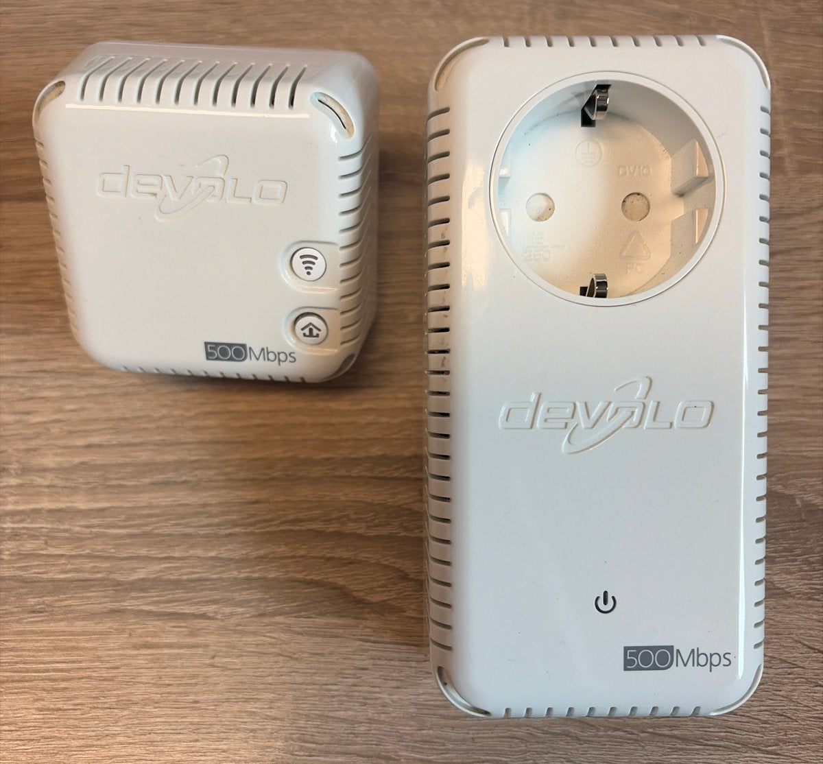 Devolo dLAN Powerline adapters (MT:2586, MT:2503) met wifi, Ophalen of Verzenden, Gebruikt