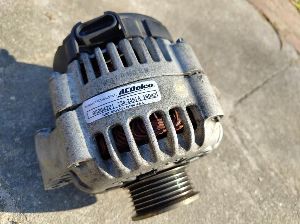 Dynamo AC Delco 105A - Chevrolet modellen, Ophalen of Verzenden, Gebruikt, Chevrolet