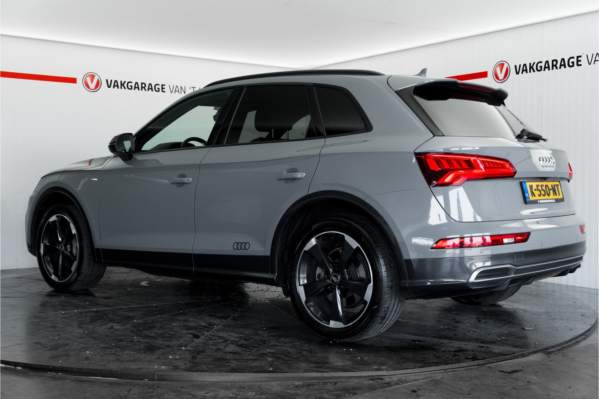 Foto 11 van Audi Q5 2.0 TFSI quattro Launch Edition 252 pk 3x S Line, 20