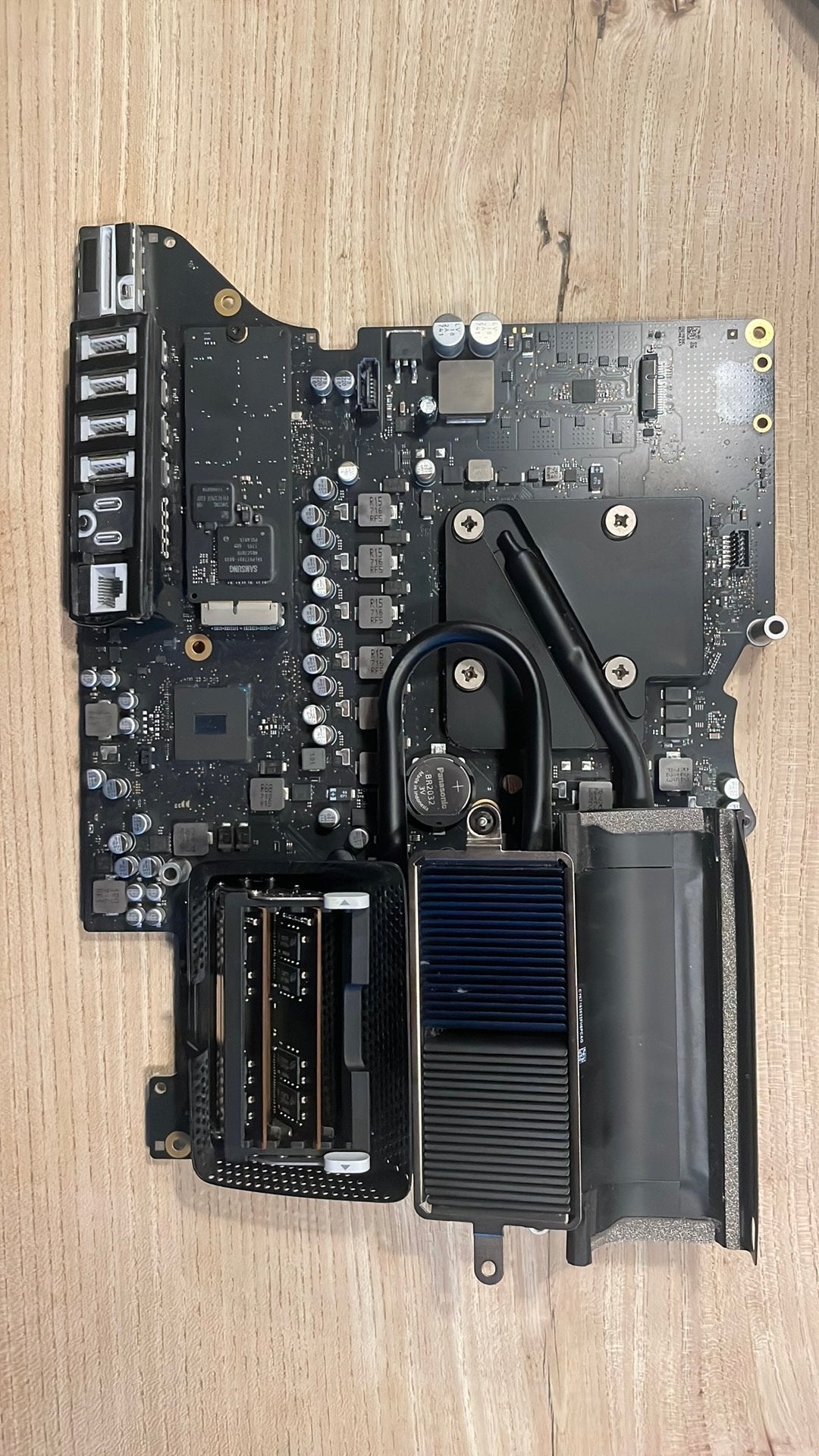 Apple iMac A1419 Moederbord - Alles erop en eraan, Ophalen of Verzenden, Zo goed als nieuw, Intel, DDR4