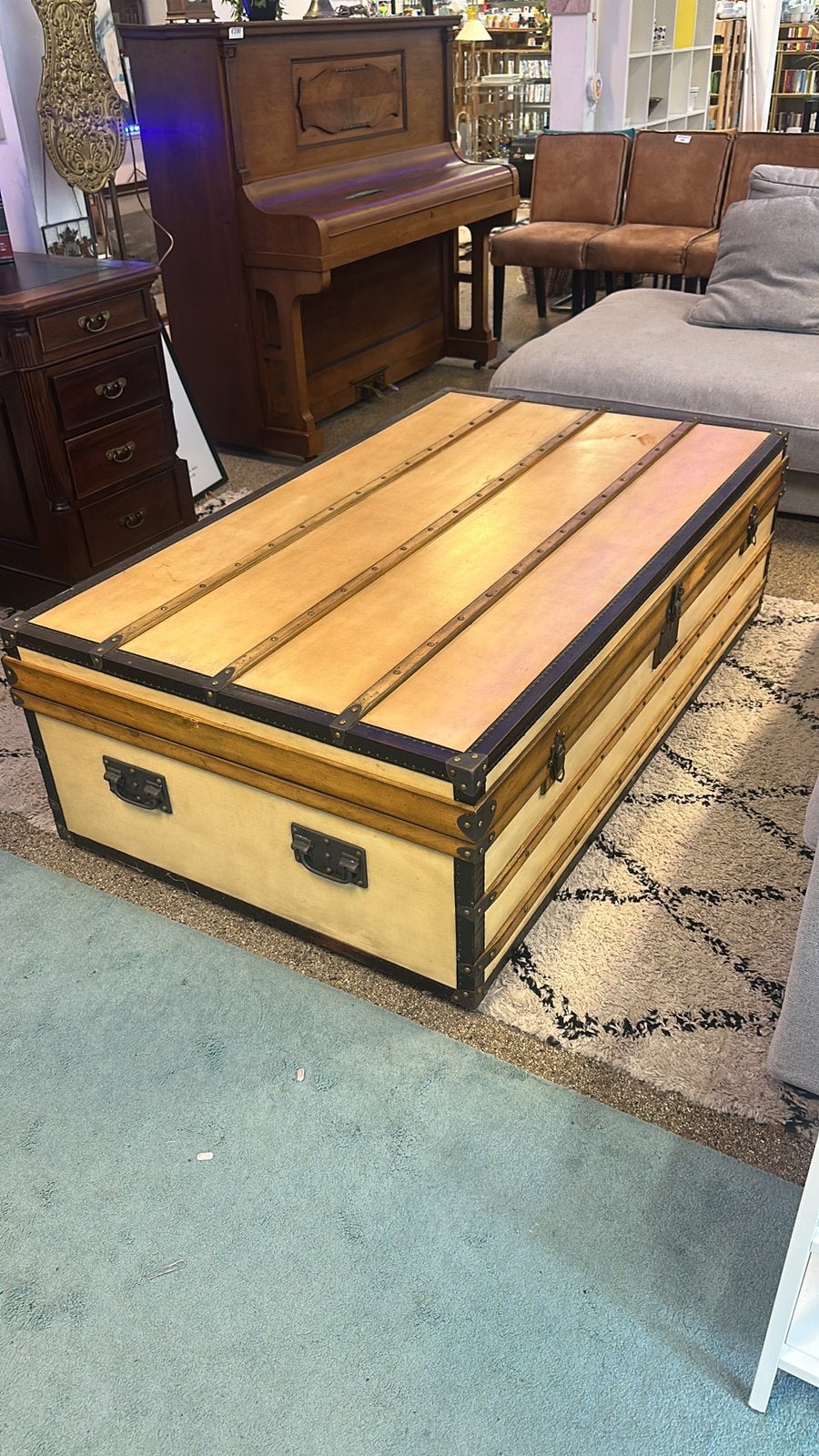 Kist zeer mooi 152x90x49cm, Huis en Inrichting, Woonaccessoires | Kisten, Ophalen, Zo goed als nieuw