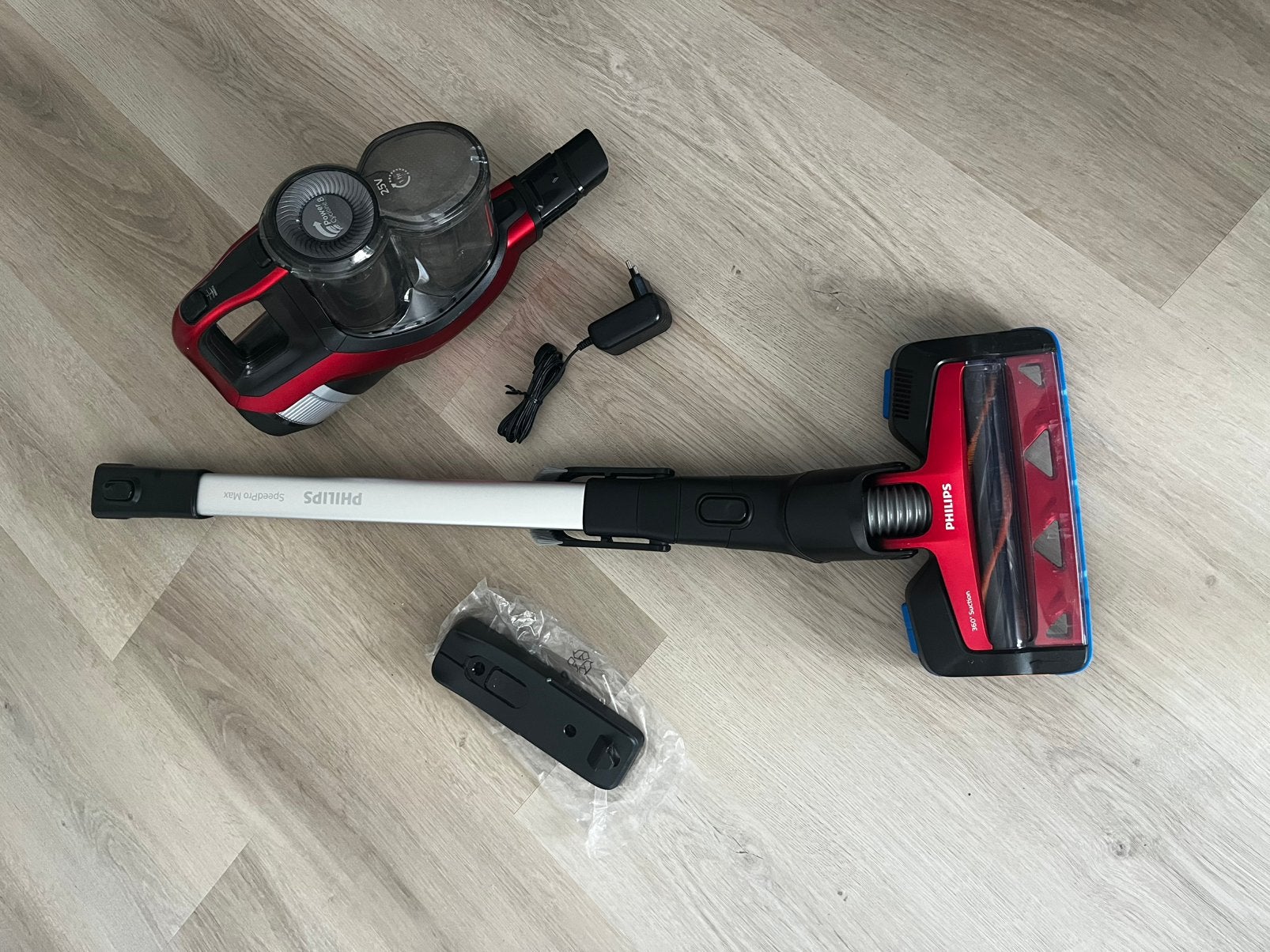 Philips SpeedPro Max stofzuiger - factuur 03/2025, Ophalen of Verzenden, Zo goed als nieuw