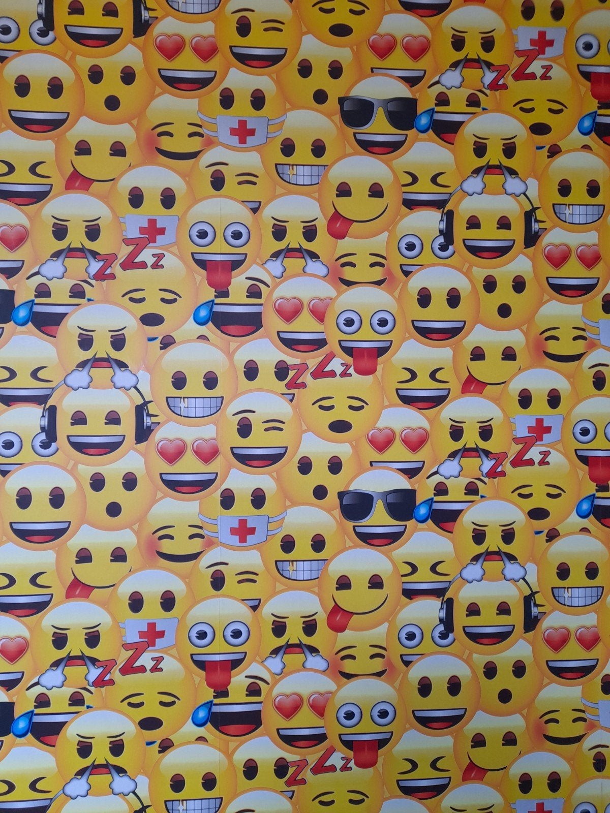 Nieuwe rol emoji behang, Ophalen